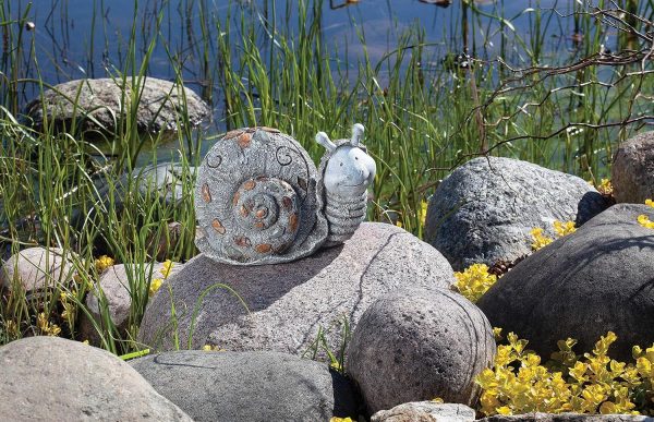 Roman Garden - Pebble Snail Statue