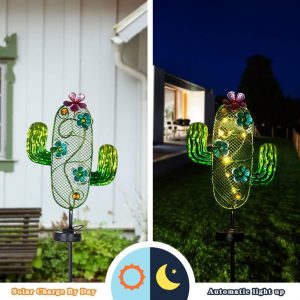 Metal Cactus Stake w Solar Garden Lights