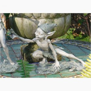Stretch Garden Pixies Statue